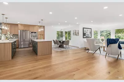 36 Capilano Drive, Novato, CA 94949 - Photo 12