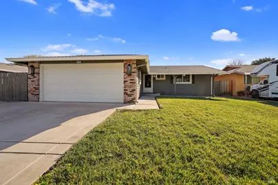117 Kearney Way, Vacaville, CA 95687 - Photo 2