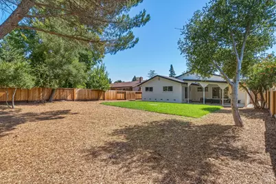 8268 Valley View Drive, Sebastopol, CA 95472 - Photo 2