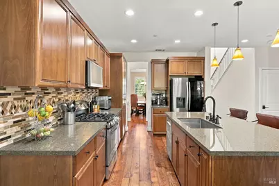 218 Saffron Court, Napa, CA 94559 - Photo 24