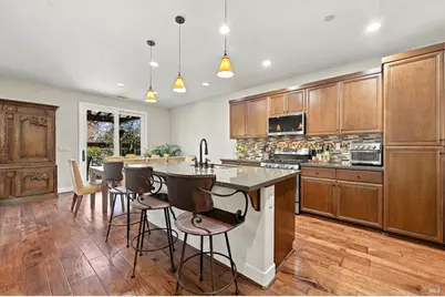 218 Saffron Court, Napa, CA 94559 - Photo 10