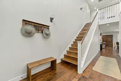 218 Saffron Court, Napa, CA 94559 - Photo 4