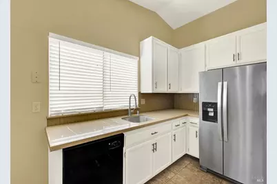 100 Old Glory Lane, Vacaville, CA 95687 - Photo 40