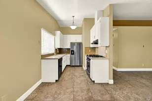 100 Old Glory Ln, Vacaville, CA 95687 - Photo 36