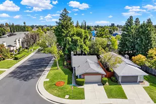 100 Old Glory Ln, Vacaville, CA 95687 - Photo 4