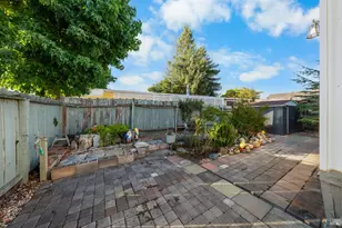 300 Stony Point Rd, Petaluma, CA 94952 - Photo 22