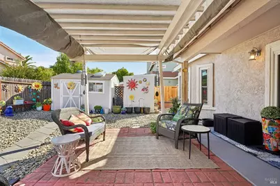 1102 Charter Lane, Fairfield, CA 94533 - Photo 4
