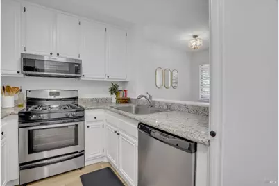 308 Mill Road, Martinez, CA 94553 - Photo 14