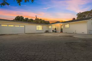 3854 Joslin Ln, Vacaville, CA 95688 - Photo 2