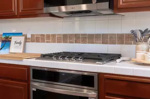 8400 Bennington Ct, Vallejo, CA 94591 - Photo 16