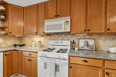 8799 Lancaster Drive, Rohnert Park, CA 94928 - Photo 22