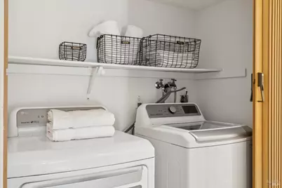 831 Sir Francis Drake Boulevard #4, San Anselmo, CA 94960 - Photo 32