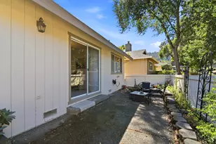 8295 Oakmont Dr, Santa Rosa, CA 95409 - Photo 36