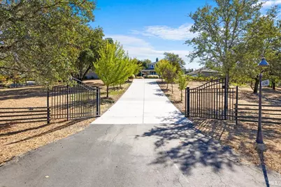 434 Alexander Valley Road, Healdsburg, CA 95448 - Photo 2