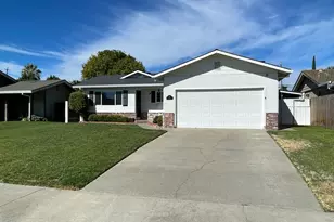 80 Highland Dr, Rio Vista, CA 94571 - Photo 2
