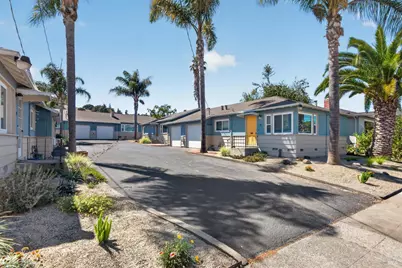 413 Webster Street, Petaluma, CA 94952 - Photo 2
