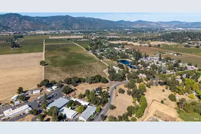 2070 Old River Road, Ukiah, CA 95482 - Photo 2