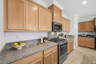 137 Clematis St, Vacaville, CA 95687 - Photo 24