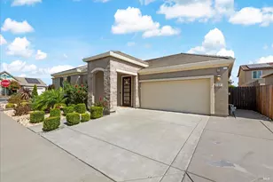 137 Clematis St, Vacaville, CA 95687 - Photo 4