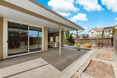 137 Clematis Street, Vacaville, CA 95687 - Photo 52