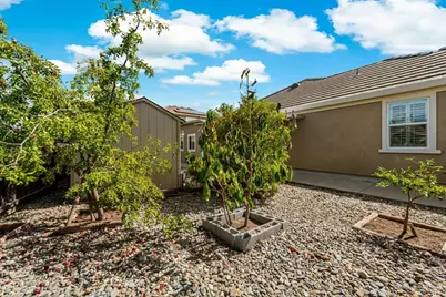 137 Clematis Street, Vacaville, CA 95687 - Photo 64