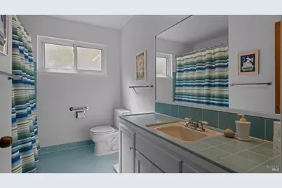 4 Teakwood Court, San Rafael, CA 94901 - Photo 16