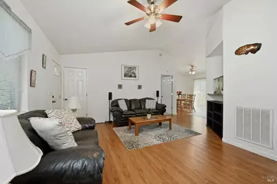 18685 Oak Grove Road, Hidden Valley Lake, CA 95467 - Photo 28