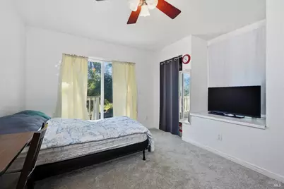 18685 Oak Grove Road, Hidden Valley Lake, CA 95467 - Photo 32