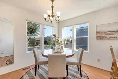 56 Falcon Crest Circle, Napa, CA 94558 - Photo 14