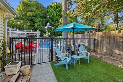 1020 Broadmoor Drive, Napa, CA 94558 - Photo 12