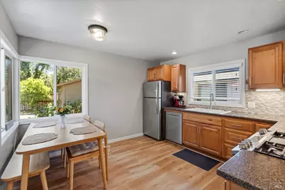 324 Lomitas Lane, Santa Rosa, CA 95404 - Photo 8