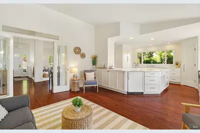 194 Butterfield Drive, Novato, CA 94945 - Photo 16