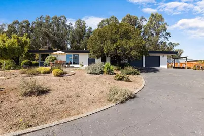 920 Goodwin Avenue, Penngrove, CA 94951 - Photo 1