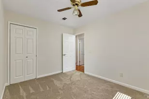 433 Dahlia St, Fairfield, CA 94533 - Photo 16