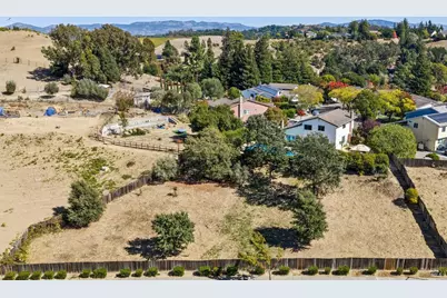 1096 Alpine Court, Napa, CA 94558 - Photo 24