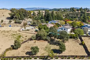 1096 Alpine Ct, Napa, CA 94558 - Photo 24
