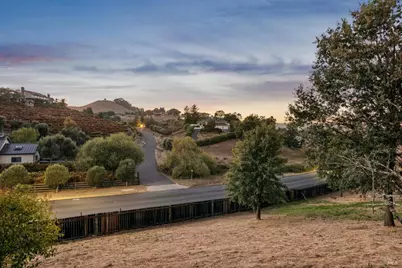 1096 Alpine Court, Napa, CA 94558 - Photo 22