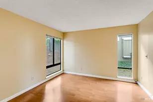 900 Southampton Rd, Benicia, CA 94510 - Photo 14