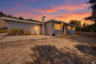 2 Rita Ct, Novato, CA 94945 - Photo 50
