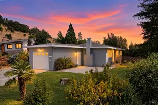 2 Rita Ct, Novato, CA 94945 - Photo 2