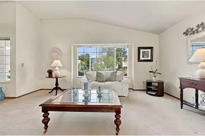 2110 Rosemary Court, Petaluma, CA 94954 - Photo 12
