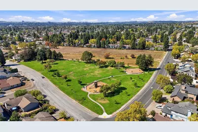 2110 Rosemary Court, Petaluma, CA 94954 - Photo 54