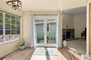 2110 Rosemary Ct, Petaluma, CA 94954 - Photo 16