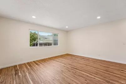 514 Monterey Drive, Suisun City, CA 94585 - Photo 14