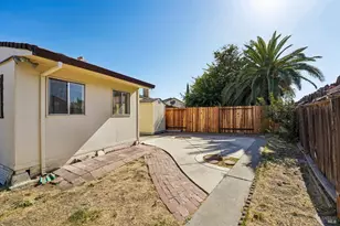 514 Monterey Dr, Suisun City, CA 94585 - Photo 38