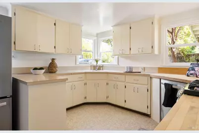 90 Butterfield Road, San Anselmo, CA 94960 - Photo 16