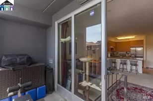 1020 Jackson St, Oakland, CA 94607 - Photo 6