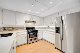 220 Los Alamos Rd, Santa Rosa, CA 95409 - Photo 18