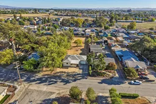 1492 Gloria Dr, Santa Rosa, CA 95407 - Photo 36