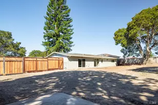 38 Volkers Dr, Petaluma, CA 94952 - Photo 58